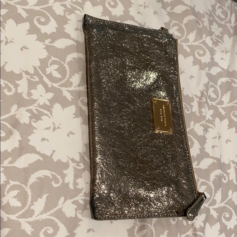 Michael Kors Wristlet / Clutch
